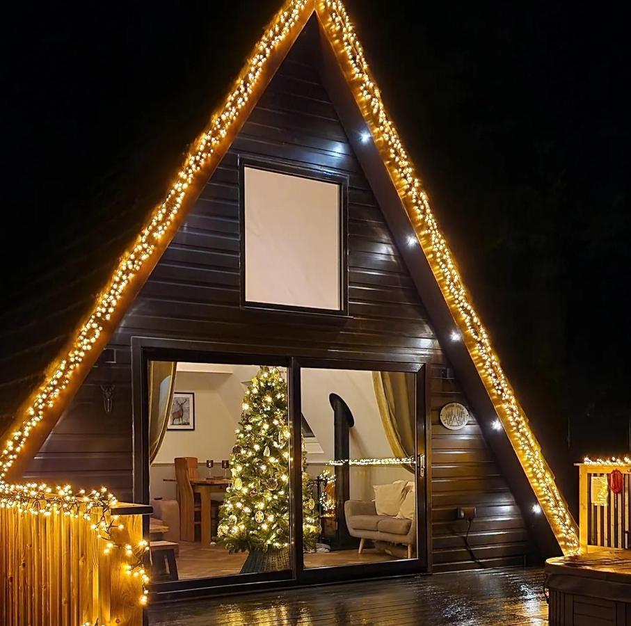Bonnie Lodge-Lochside Location With Hot Tub Инвергарри Экстерьер фото